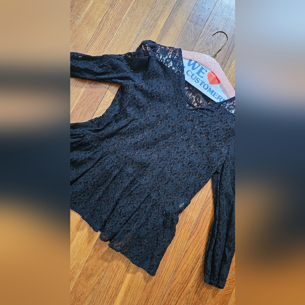 BETTER B. BLACK LACE BABYDOLL TOP SIZE M